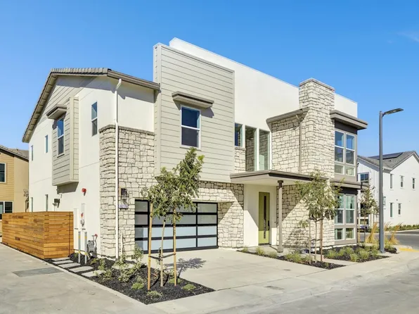 6276 Skyline St, Dublin, CA 94568