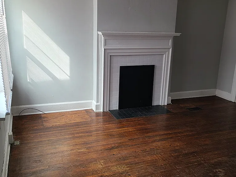 366 Gilbert St — Photo 14