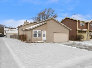 18226 Idlewild Dr, Country Club Hills, IL