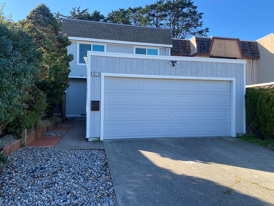 1st image of 3819 Howard Ct