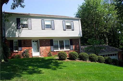 1st image of 23 N Collinwood Dr