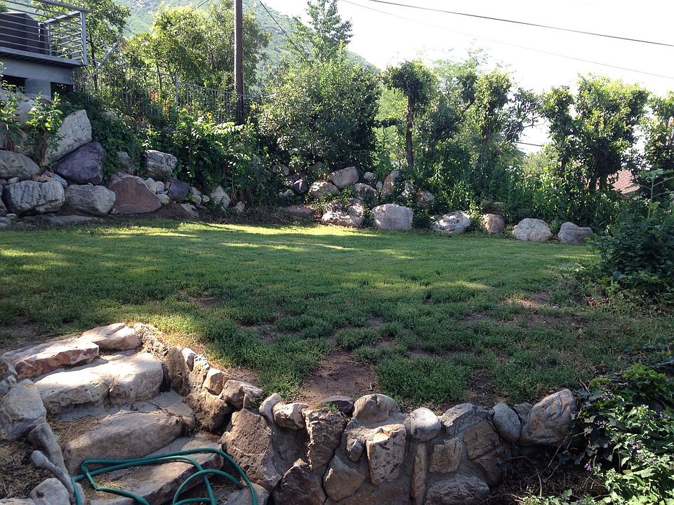 2nd image of 3248 E Oakcliff Dr