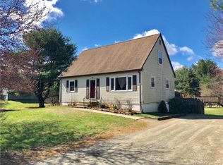 31 Rixtown Rd, Griswold, CT 06351