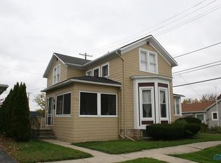 104 N Washington St, Fremont, OH 43420
