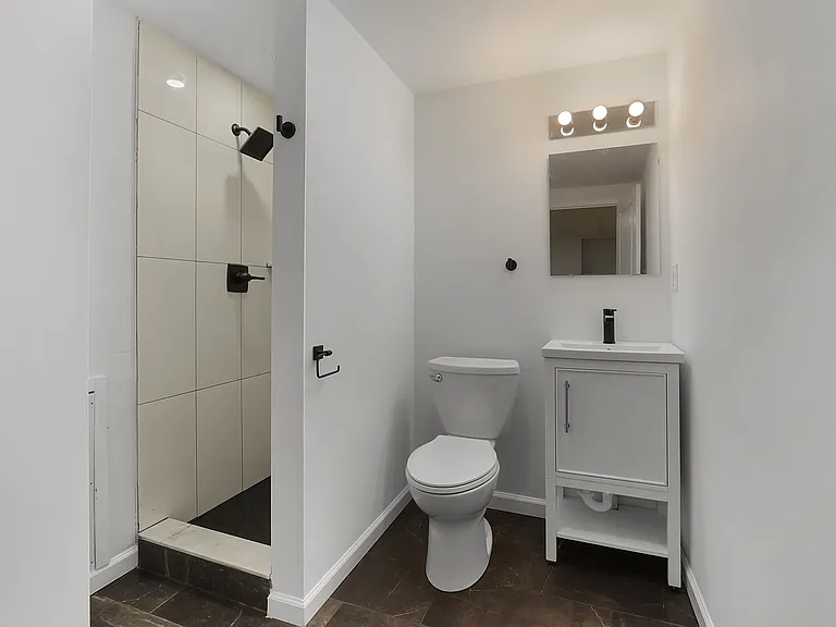 On-Suite Bathroom 2