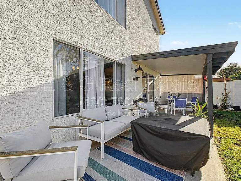 3910 E Rosemonte Dr — Photo 30