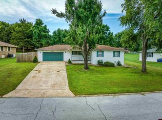 106 Parkview Cir, Mountain Home, AR 72653