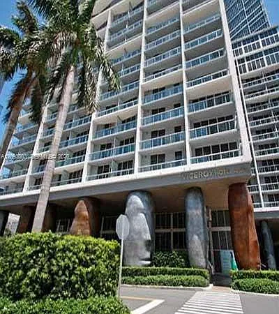485 Brickell Ave #1809
