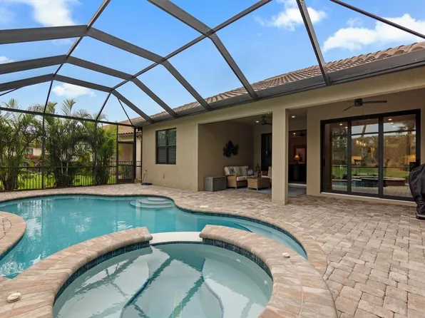 4888 Overton Circle, Vero Beach, FL 32967