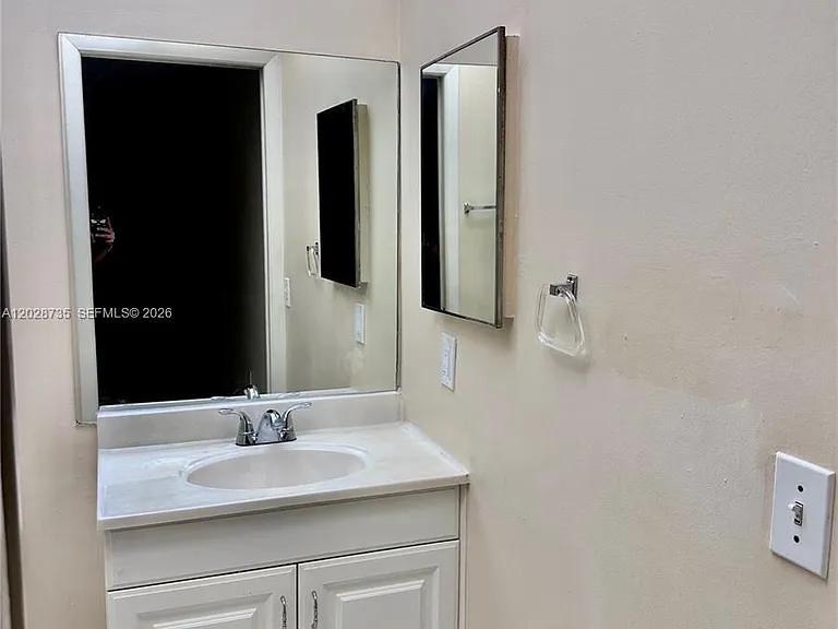 8760 SW 133rd Avenue Rd #301 — Photo 8