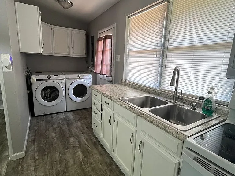 4200 Shirley Dr — Photo 6