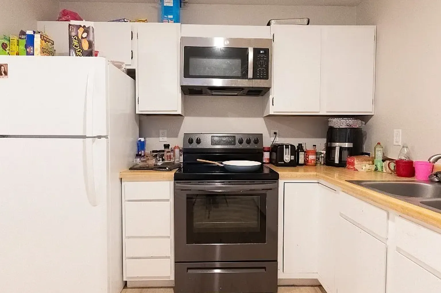 206 S Davis — Photo 2