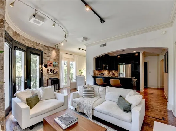 2255 Peachtree Rd NE Unit 424, Atlanta, GA 30309
