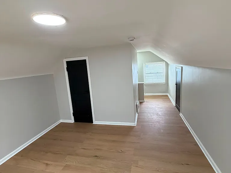 21570 Priday Ave — Photo 14
