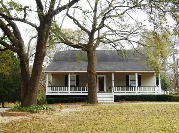 8751 Semmes Dr N, Semmes, AL 36575