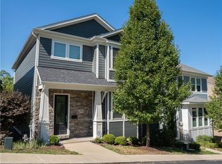 384 Bradley St, Pittsburgh, PA 15211