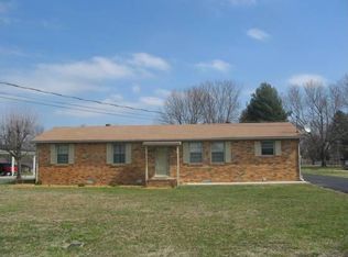 71 Ridgewood Dr, Manchester, TN 37355