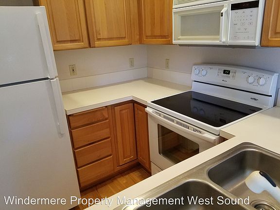 2nd image of 26318 Illinois Ave NE Unit A304
