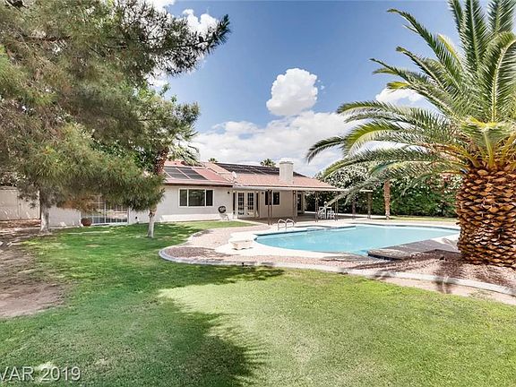 3rd image of 1543 Tulita Dr