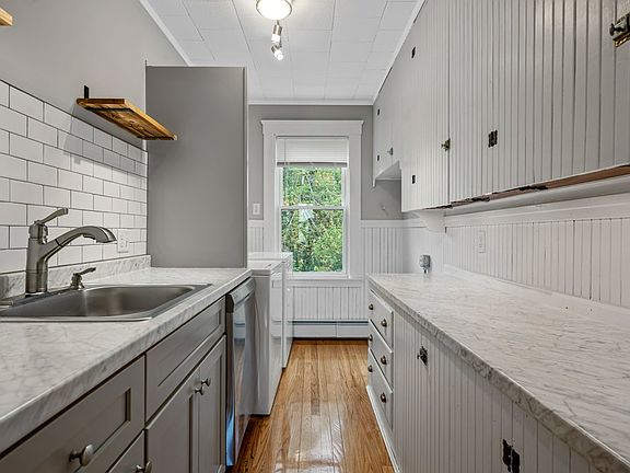 5th image of 193 Ingleside Ave #1