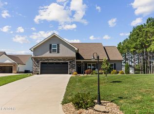 811 Pinebrooke Dr, Maryville, TN 37801