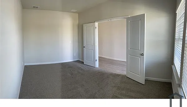 3624 Commodore Ct — Photo 6