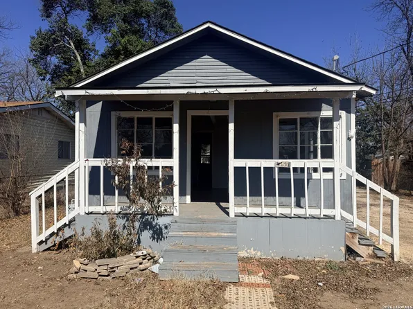 957 Crystal, San Antonio, TX 78211