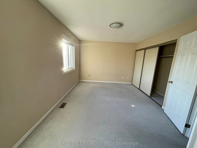 36 Tomlinson Cir — Photo 17