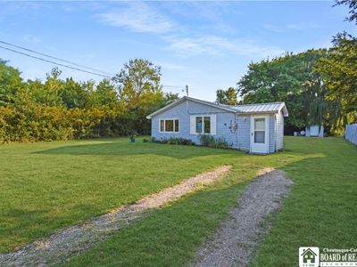 69 S State St, Ripley, NY, 14775