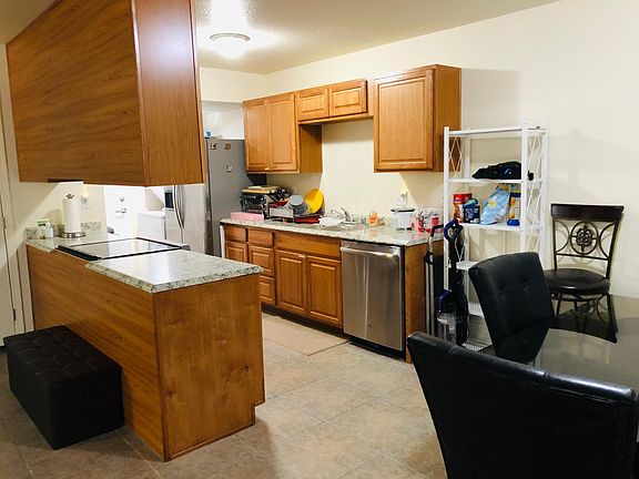 2nd image of 4770 Roberta St Unit 2