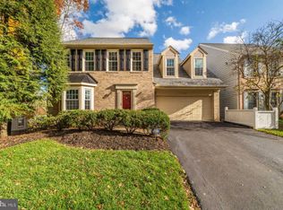 2301 Yvonnes Way, Dunn Loring, VA 22027