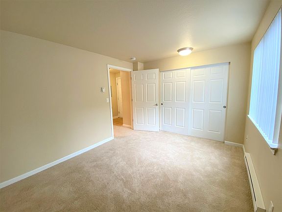 5th image of 3020 118th Ave SE #B101