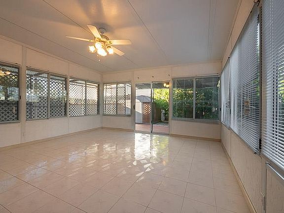 5th image of 487 E California Ave