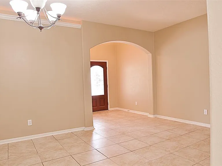 12903 Flat Creek Dr — Photo 7