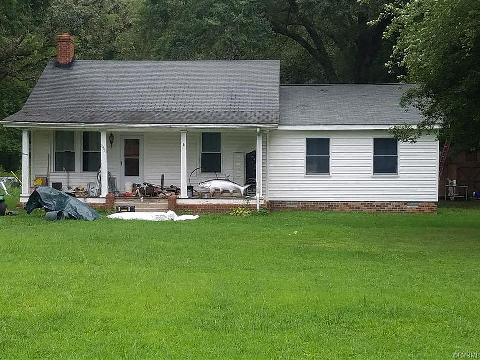 2nd image of 1660 Main Blvd