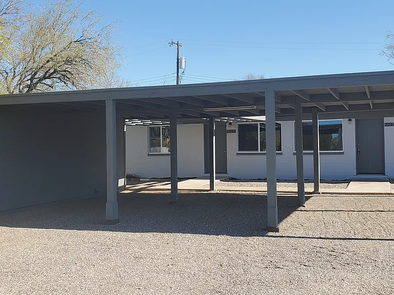 Front View of property
