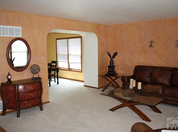 2nd image of 32 Bellita Dr