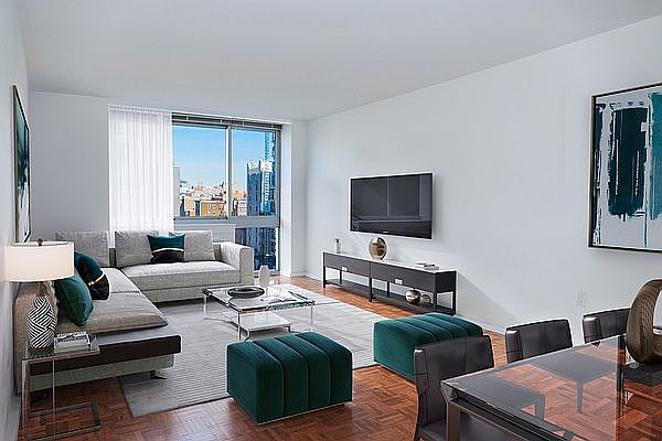 1st image of 229 Chrystie St APT 619
