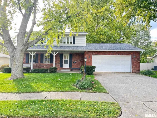 341 S Mississippi Ave, Morton, IL 61550