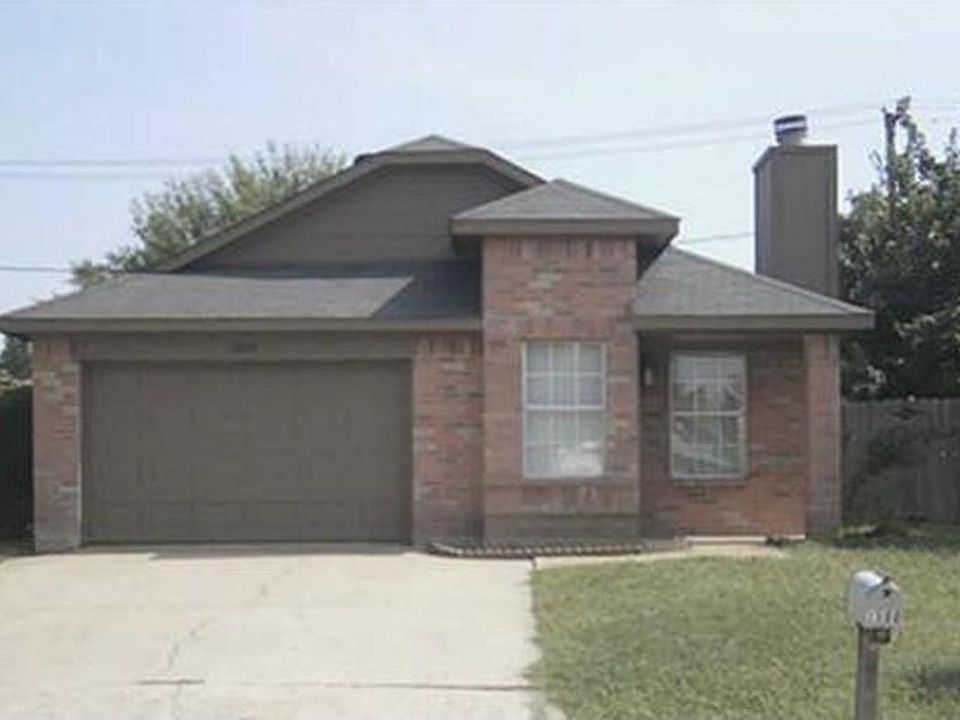 1st image of 1500 Woodfern Dr