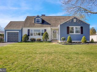 3812 Reiff Pl, Reading, PA 19606