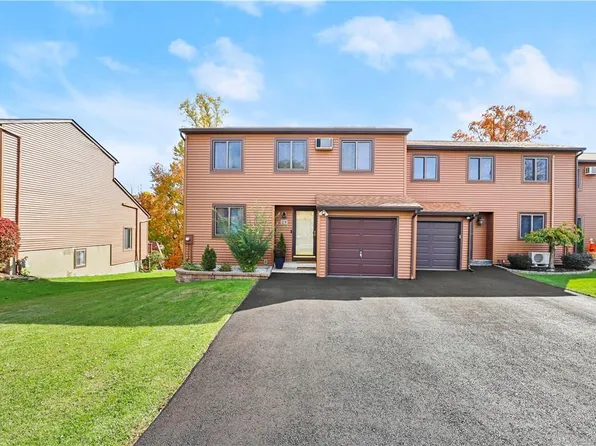 29 Tamarack Circle, Fishkill, NY 12524