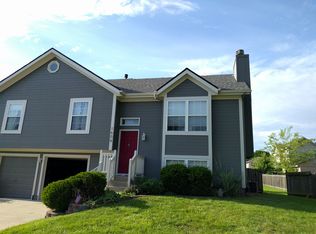 1606 Tyler Dr, Raymore, MO 64083