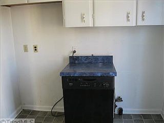 5th image of 2806 Dellwood Dr