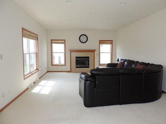 3rd image of 2429 Forest Hill Ct
