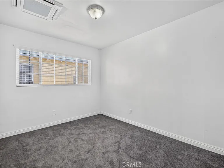 15990 Yucca St #B — Photo 11