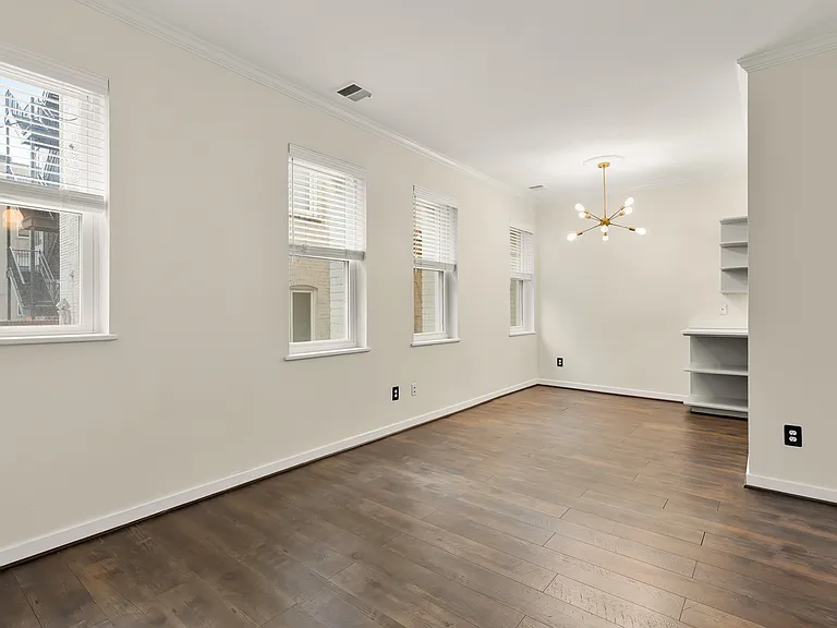 2114 N St NW #15 — Photo 5