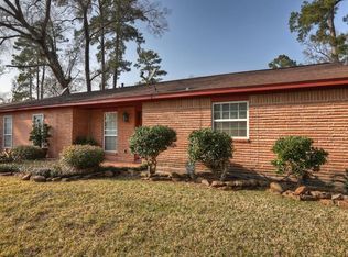 919 Corydon Dr, Huffman, TX 77336