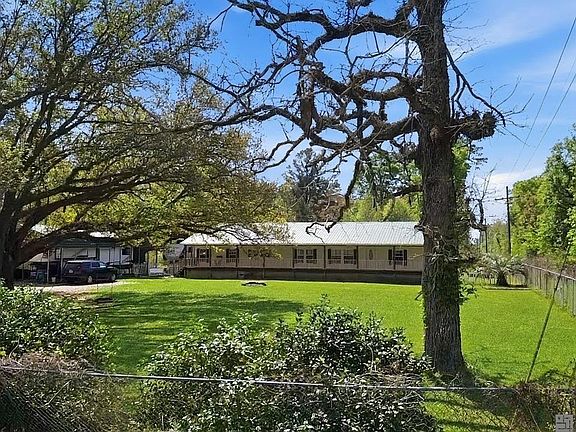 2nd image of 16954 Florida Blvd