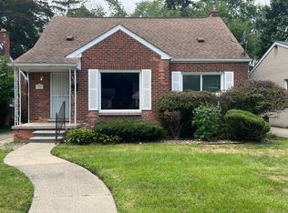 11661 Hazelton, Redford, MI 48239